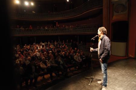 &nbsp;La presentaci&oacute; del documental "Esmorzar de Pag&egrave;s" va ser tot un &egrave;xit